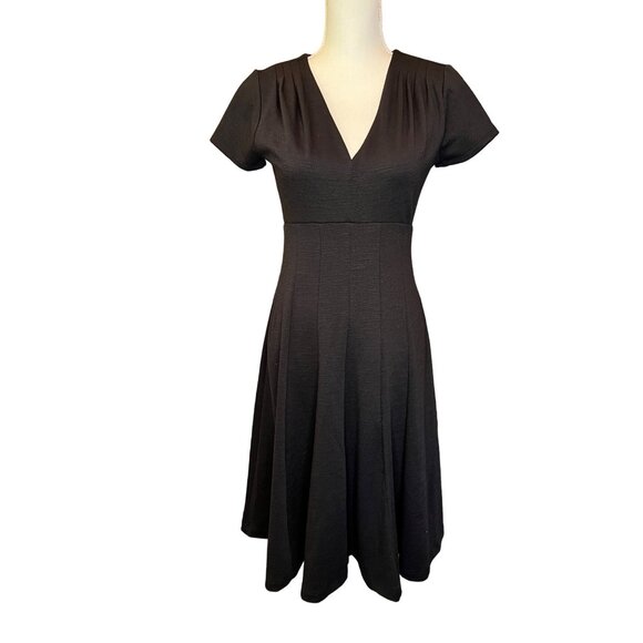 NWT Maeve by Anthro Lincoln Center Black Short FIt Flare V Neck Dress Small - Picture 3 of 11